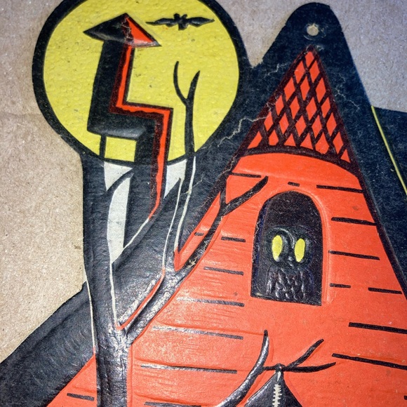 Very Old LE Luhrs Halloween Haunted House embossed die-cut with witch, black cat - Picture 4 of 5